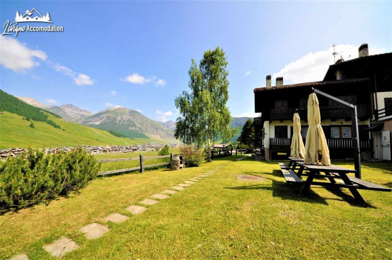 Chalet Rododendro Forest By Livigno Accomodation Eksteriør bilde