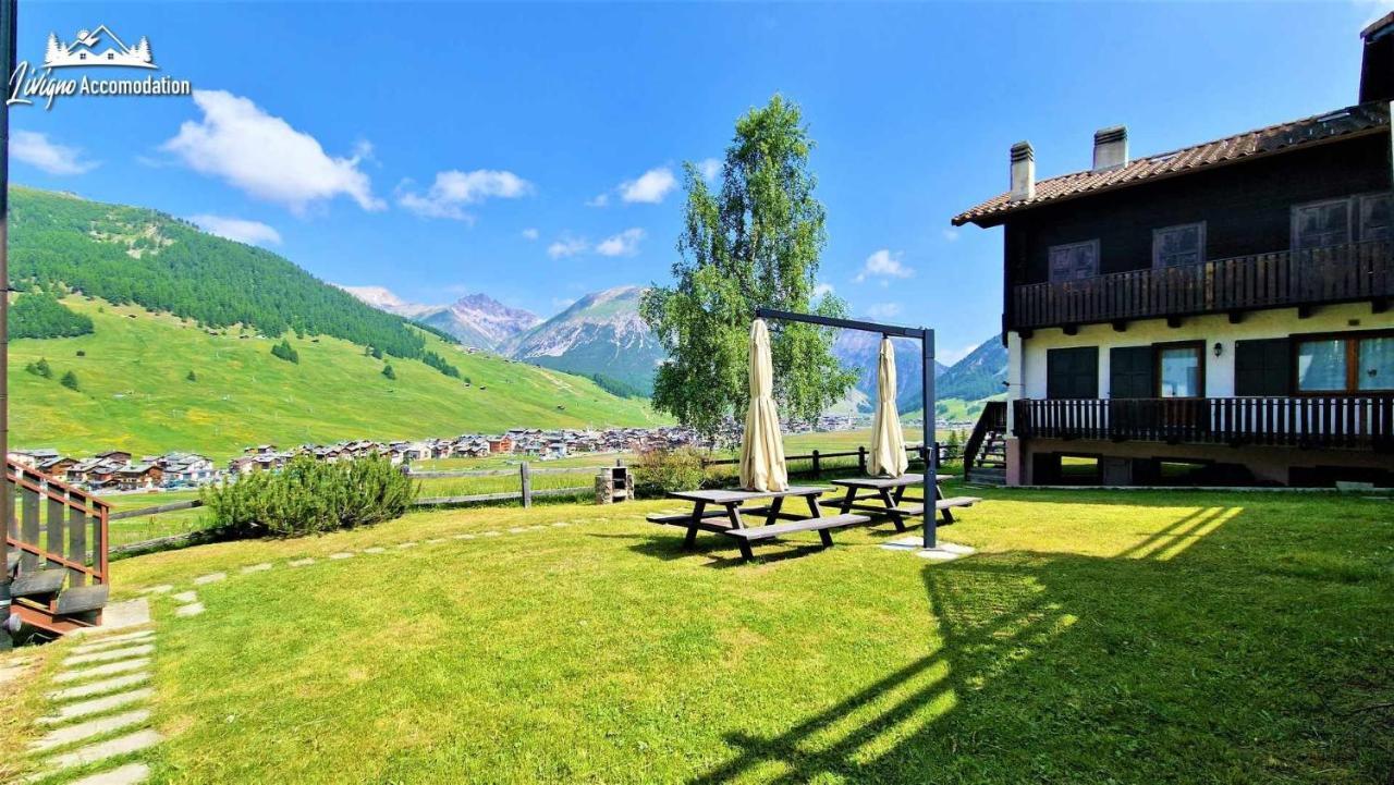 Chalet Rododendro Forest By Livigno Accomodation Eksteriør bilde