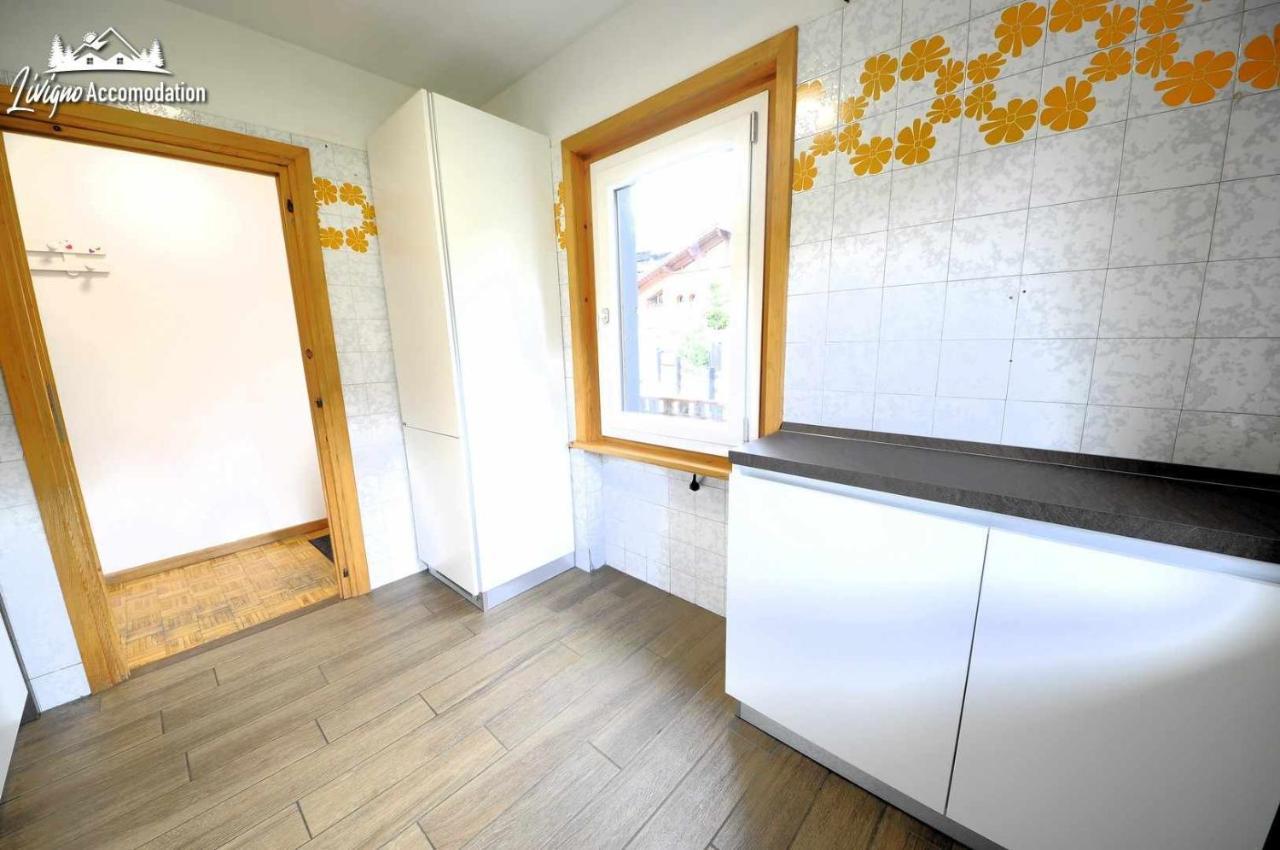 Chalet Rododendro Forest By Livigno Accomodation Eksteriør bilde