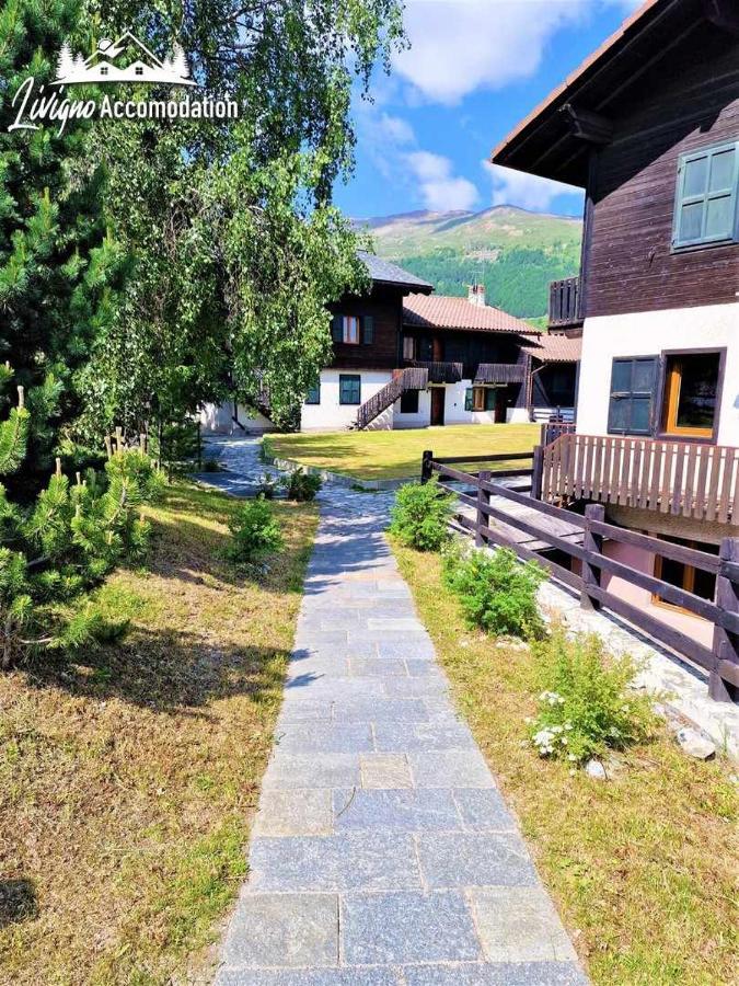 Chalet Rododendro Forest By Livigno Accomodation Eksteriør bilde