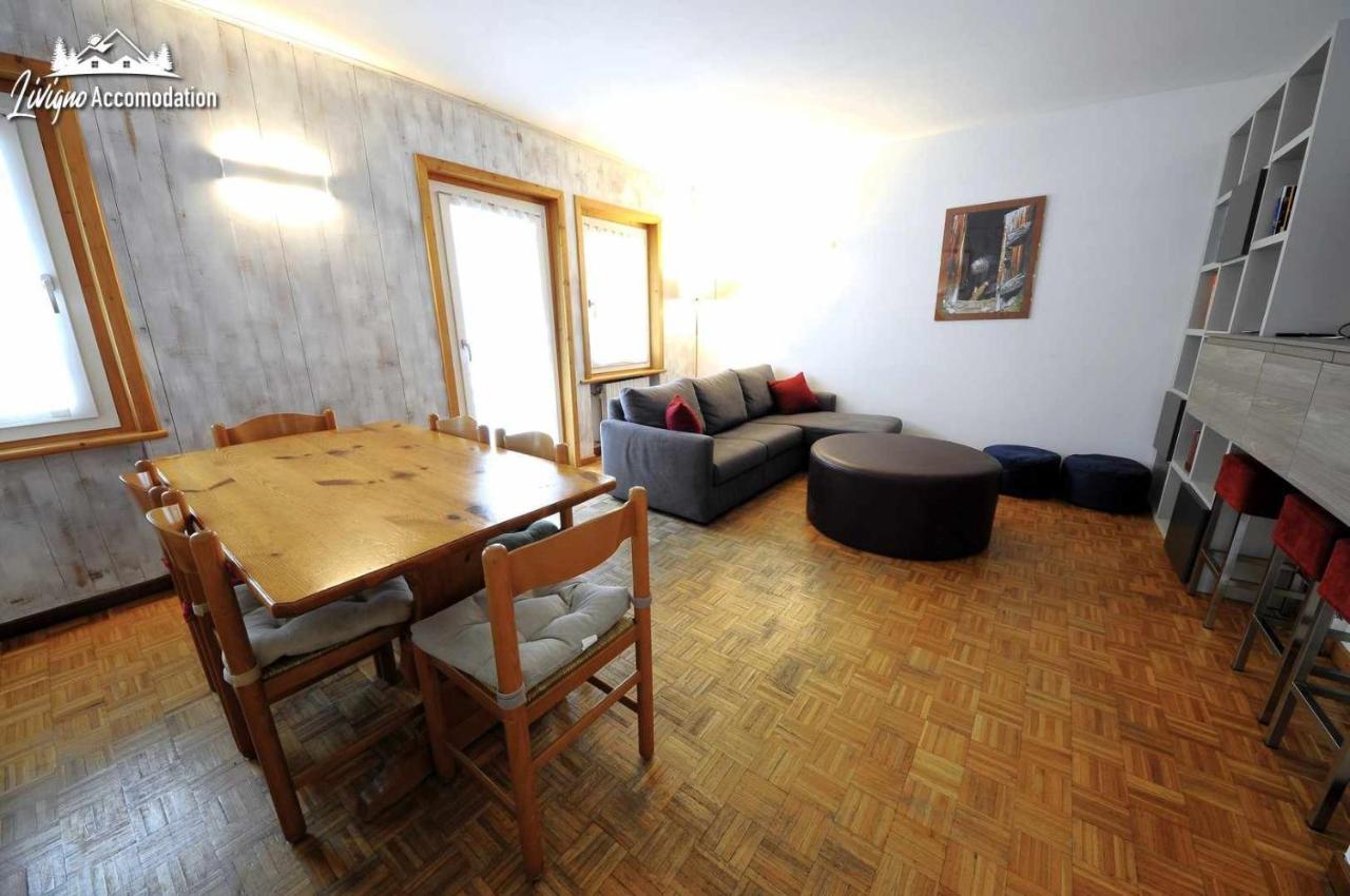 Chalet Rododendro Forest By Livigno Accomodation Eksteriør bilde