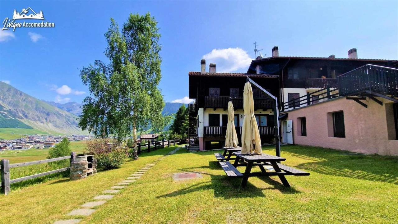 Chalet Rododendro Forest By Livigno Accomodation Eksteriør bilde